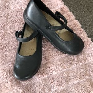 Worn once! Arcopedico shoes. Made in Portugal